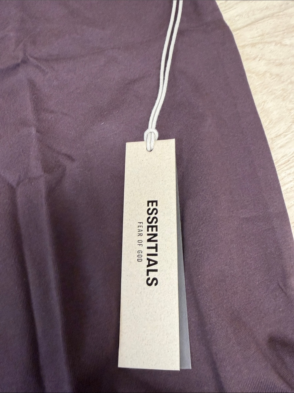 FEAR OF GOD ESSENTIALS TEE PLUM - S - Picture 8 of 10